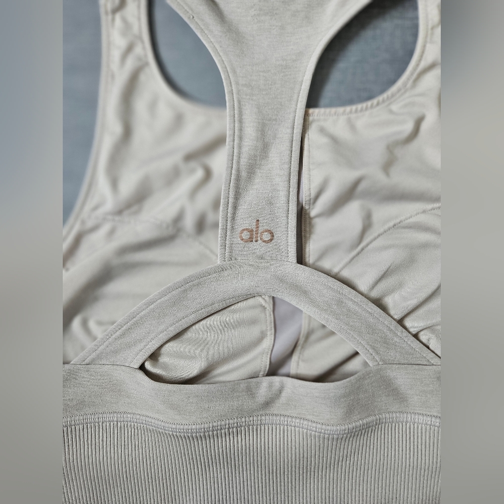 ALO Yoga Women's Light Gray High Neck Sports Bra - Picture 7 of 9